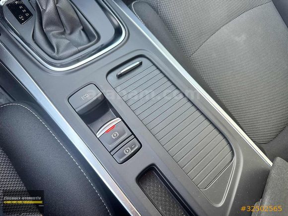 2024 RENAULT MEGANE 1.3 TCE TOUCH 51 BİN KM DEĞİŞENSİZ