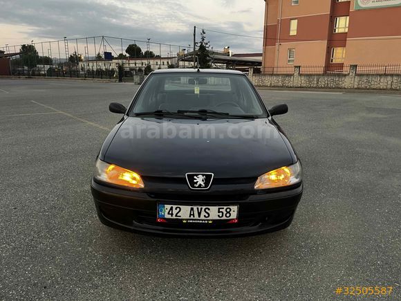 Peugeot 306
