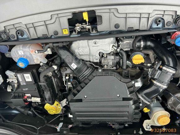 Sahibinden Fiat Fiorino Combi 1.3 Multijet Premio 2024 Model 