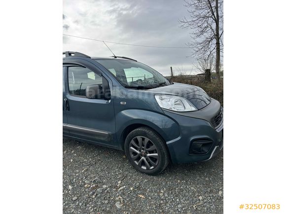 Sahibinden Fiat Fiorino Combi 1.3 Multijet Premio 2024 Model 
