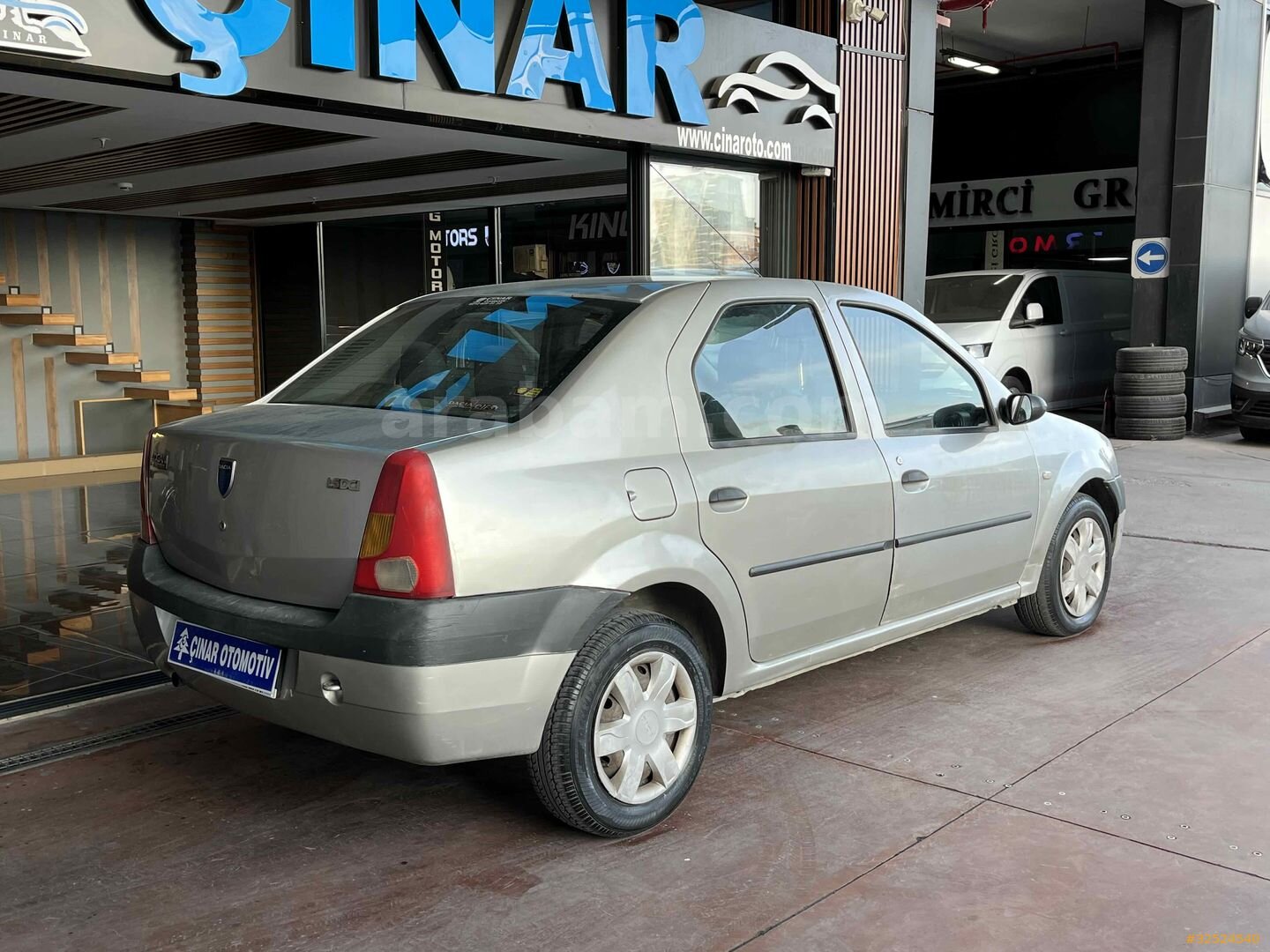 Galeriden Dacia Logan 1.5 dCi Ambiance 2007 Model İstanbul 335.000 km Gri 4