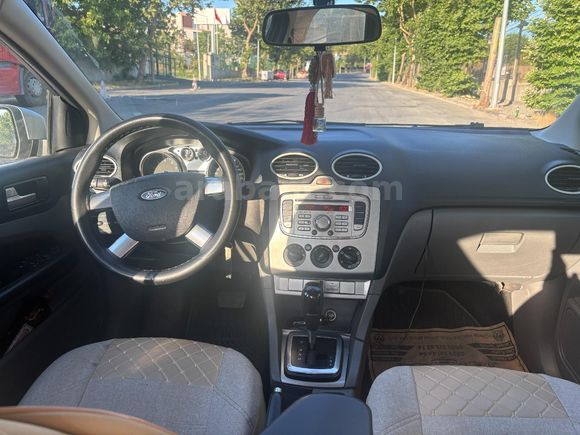 Sahibinden Ford Focus 1.6 Trend 2010 Model İstanbul