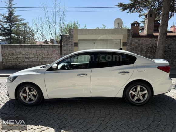 Meva Otomotiv'den Focus Sedan+225bin KM+ 1.5 Ecoblue TrendX