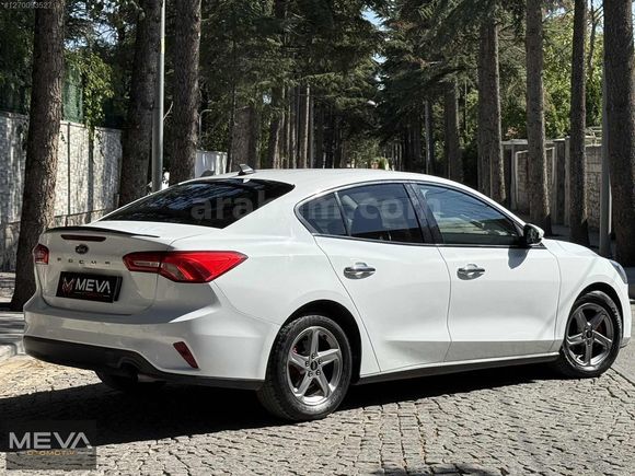 Meva Otomotiv'den Focus Sedan+225bin KM+ 1.5 Ecoblue TrendX
