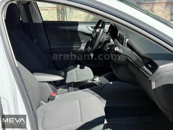 Meva Otomotiv'den Focus Sedan+225bin KM+ 1.5 Ecoblue TrendX