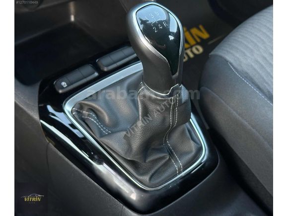 VİTRİN'DEN HATASIZ BOYASIZ 2021 MODEL 1.2 ESSENTİAL 76.000 KM DE