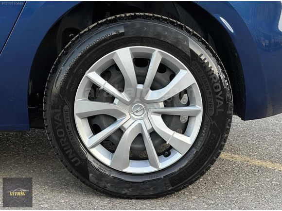 VİTRİN'DEN HATASIZ BOYASIZ 2021 MODEL 1.2 ESSENTİAL 76.000 KM DE