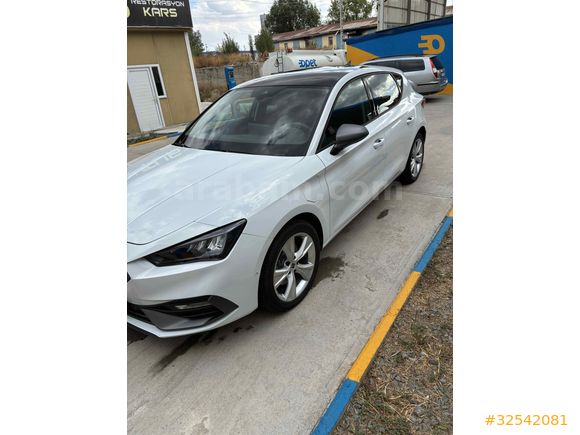 2025 MODEL LEON 1.5PHEV 204HP ŞARJ EDİLEBİLİR MODEL!!