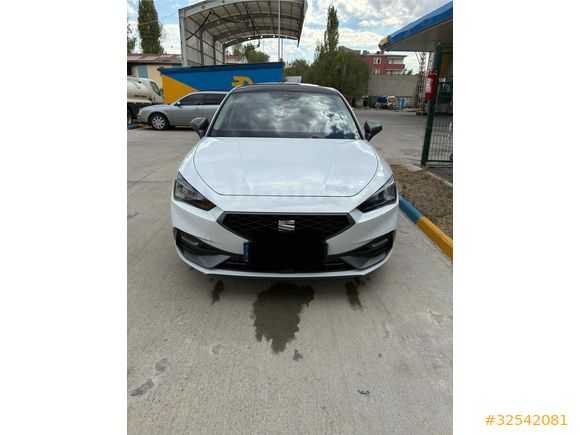 2025 MODEL LEON 1.5PHEV 204HP ŞARJ EDİLEBİLİR MODEL!!
