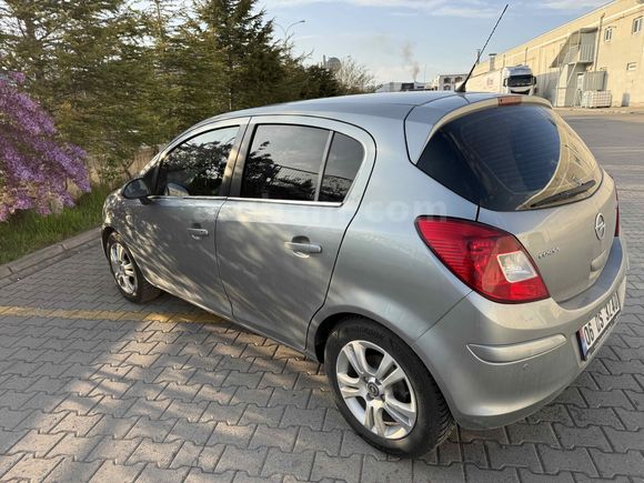 Opel Corsa 1.3 CDTI 95 HP Enjoy START&STOP 2012 Model  