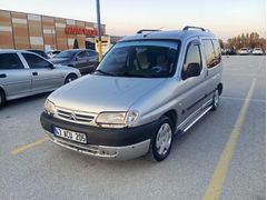 Bayram Şekeri - Hususi- Otomobil Citroen Berlingo (Multispace )1.9 D- 2001 Model