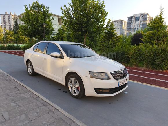 Dizel OTOMATİK vites 2013 Model Octavia