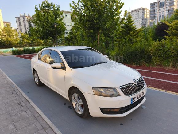 Dizel OTOMATİK vites 2013 Model Octavia