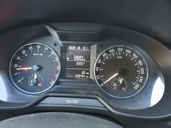 Dizel OTOMATİK vites 2013 Model Octavia
