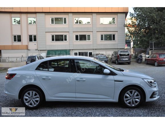 2021 RENAULT MEGANE (senetle taksitlendirme seçeneğimiz vardır)
