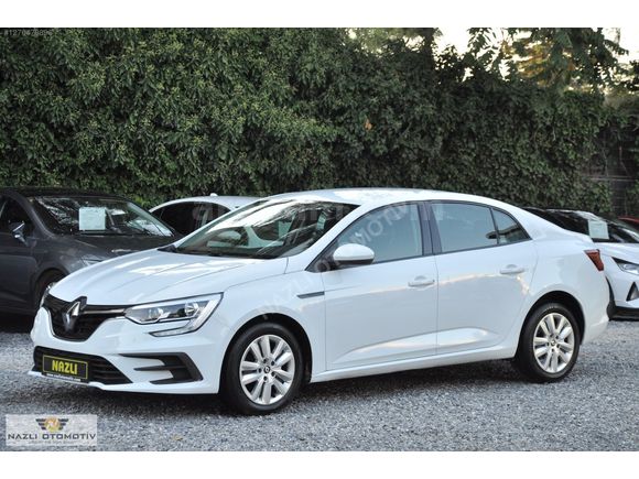 2021 RENAULT MEGANE (senetle taksitlendirme seçeneğimiz vardır)