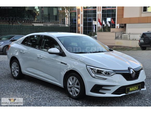 2021 RENAULT MEGANE (senetle taksitlendirme seçeneğimiz vardır)