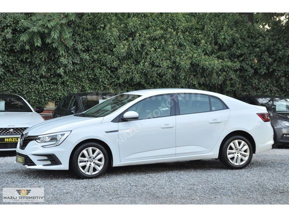 2021 RENAULT MEGANE (senetle taksitlendirme seçeneğimiz vardır)