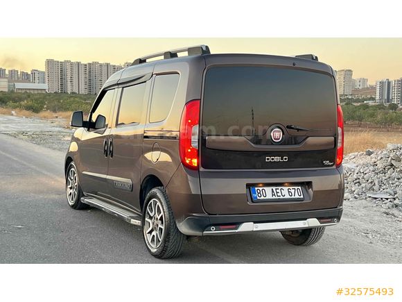 Doblo 155.000KM Combi Trekking 2015 