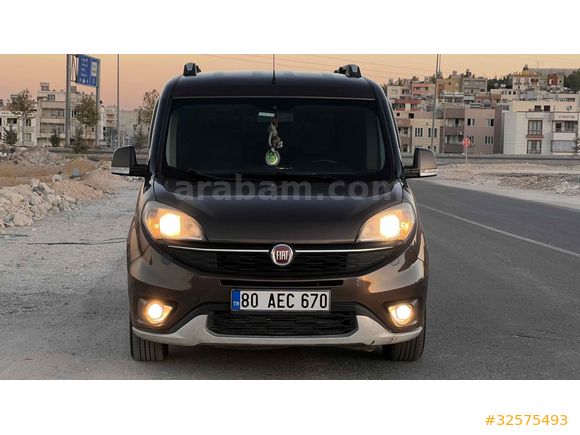 Doblo 155.000KM Combi Trekking 2015 