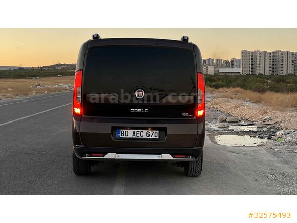 Doblo 155.000KM Combi Trekking 2015 