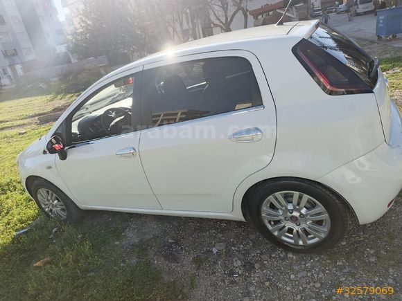 Sahibinden Fiat Punto 1.4 Easy S&S 2012 Model