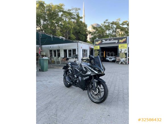 KREDİ KARTINA VADE FARKSIZ TAKSİT İLE Bajaj Pulsar 200 RS 