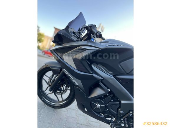 KREDİ KARTINA VADE FARKSIZ TAKSİT İLE Bajaj Pulsar 200 RS 