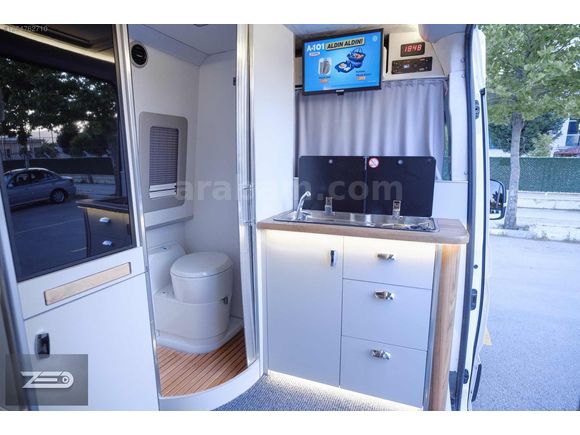 OTOMATİK CRAFTER 4X4 MOTOKARAVAN