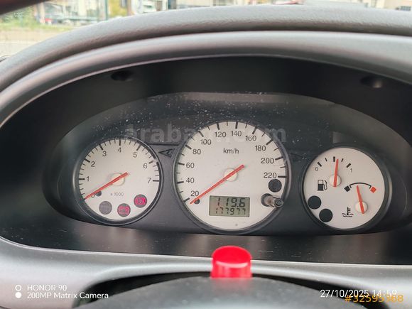 Sahibinden Ford Fiesta 1.4 Fun 2000 Model