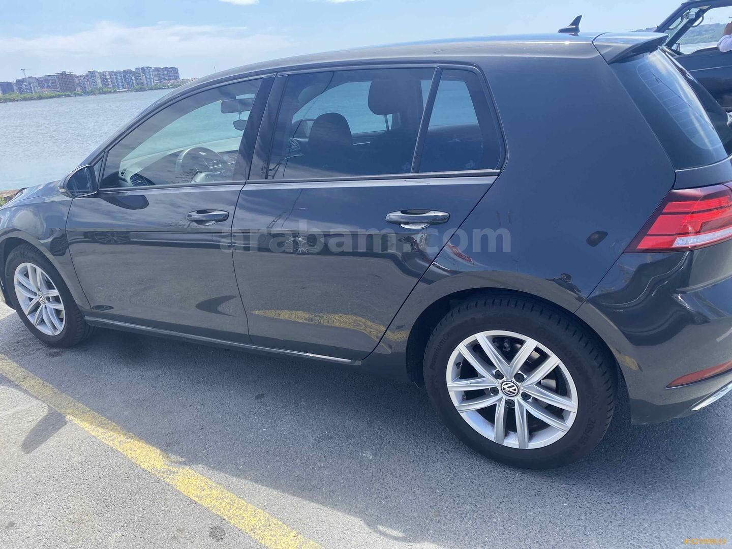 Sahibinden Volkswagen Golf 1.6 TDi BlueMotion Comfortline 2017 Model İstanbul 144.000 km Gri 5