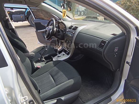 BAKIMLI TEMİZ DİZEL OTOMATİK COROLLA