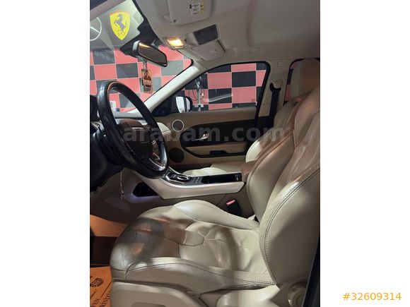 Rover Range Evoque 2.0 Si4 Pure 2012 Model 
