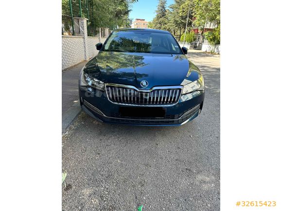 Sahibinden Skoda SuperB 1.5 TSI Prestige 2023 Model 