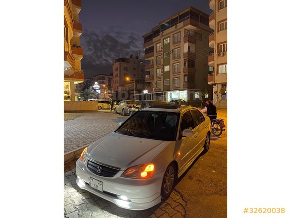 Sahibinden Honda Civic 1.6 VTEC ES 2003 Model