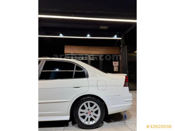 Sahibinden Honda Civic 1.6 VTEC ES 2003 Model