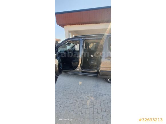 Sahibinden Citroen Berlingo 1.5 BlueHDI Feel X 2023 Model