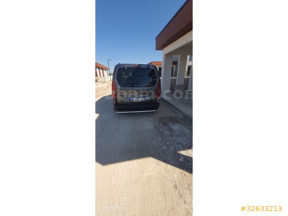 Sahibinden Citroen Berlingo 1.5 BlueHDI Feel X 2023 Model