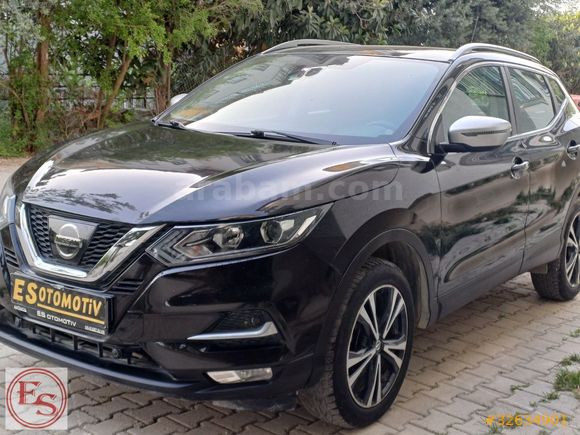 2017 YENI KASA CAM TAVANLI QASHQAİ 142 BİN KM'DE