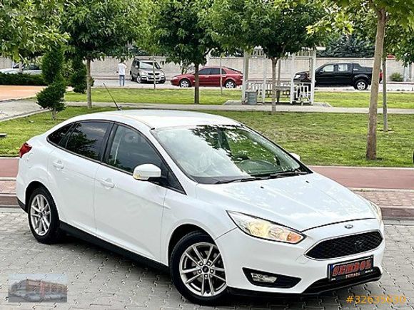 2014 MODEL FORD FOCUS MAKYAJLI YENİ KASA
