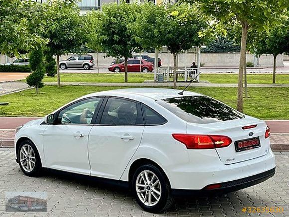 2014 MODEL FORD FOCUS MAKYAJLI YENİ KASA