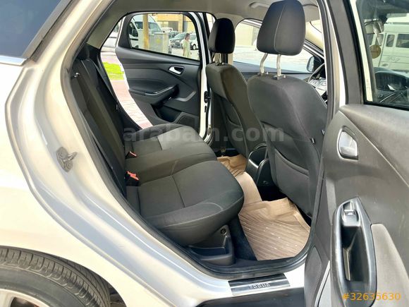 2014 MODEL FORD FOCUS MAKYAJLI YENİ KASA