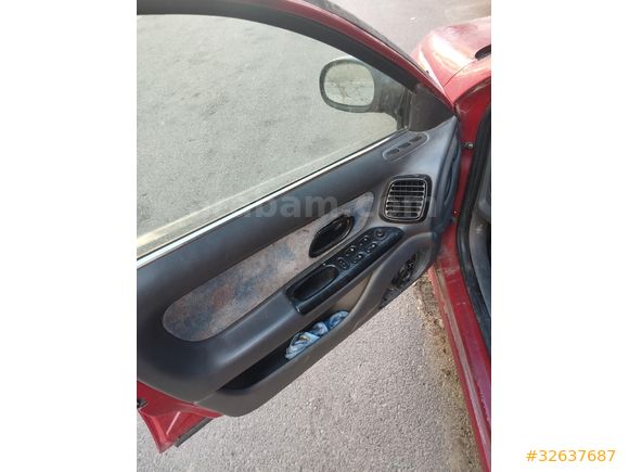 Sahibinden Renault Laguna 2.0 RXE 1996 Model