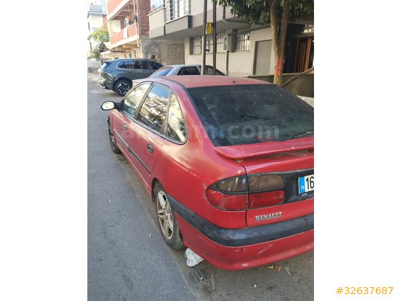 Sahibinden Renault Laguna 2.0 RXE 1996 Model