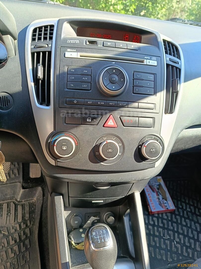 Sahibinden Kia Ceed 1.6 CRDi Cool SW 2011 Model 2