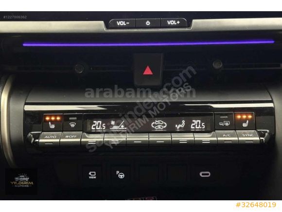 Galeriden Toyota C-HR 2025 Model İstanbul 6.010 km Beyaz