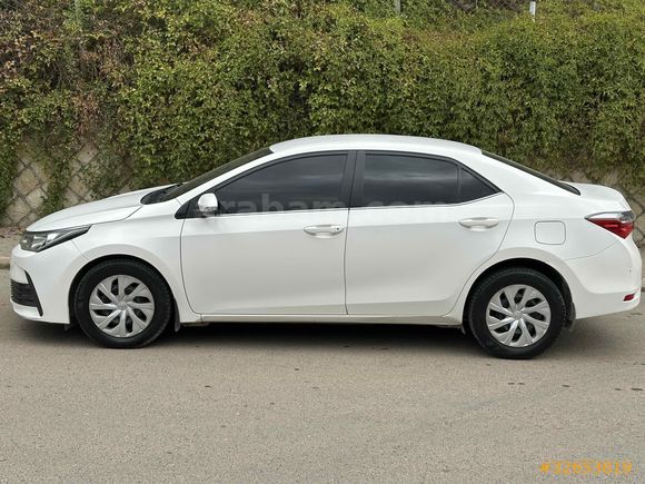 Otomatik Toyota Corolla 1.4 D-4D Touch 2018 Model 