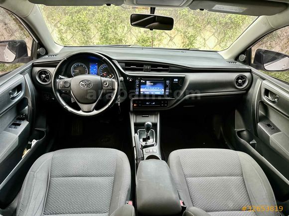 Otomatik Toyota Corolla 1.4 D-4D Touch 2018 Model 