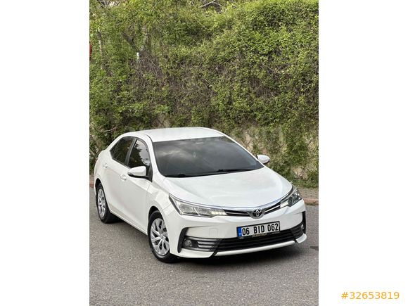 Otomatik Toyota Corolla 1.4 D-4D Touch 2018 Model 