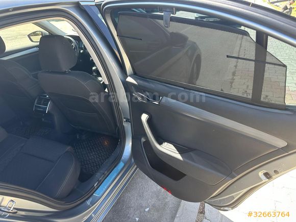 Hatasız Boyasız SuperB 1.6 TDI Style 2018 Model Van